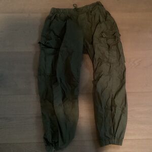Green cargo pants for girls